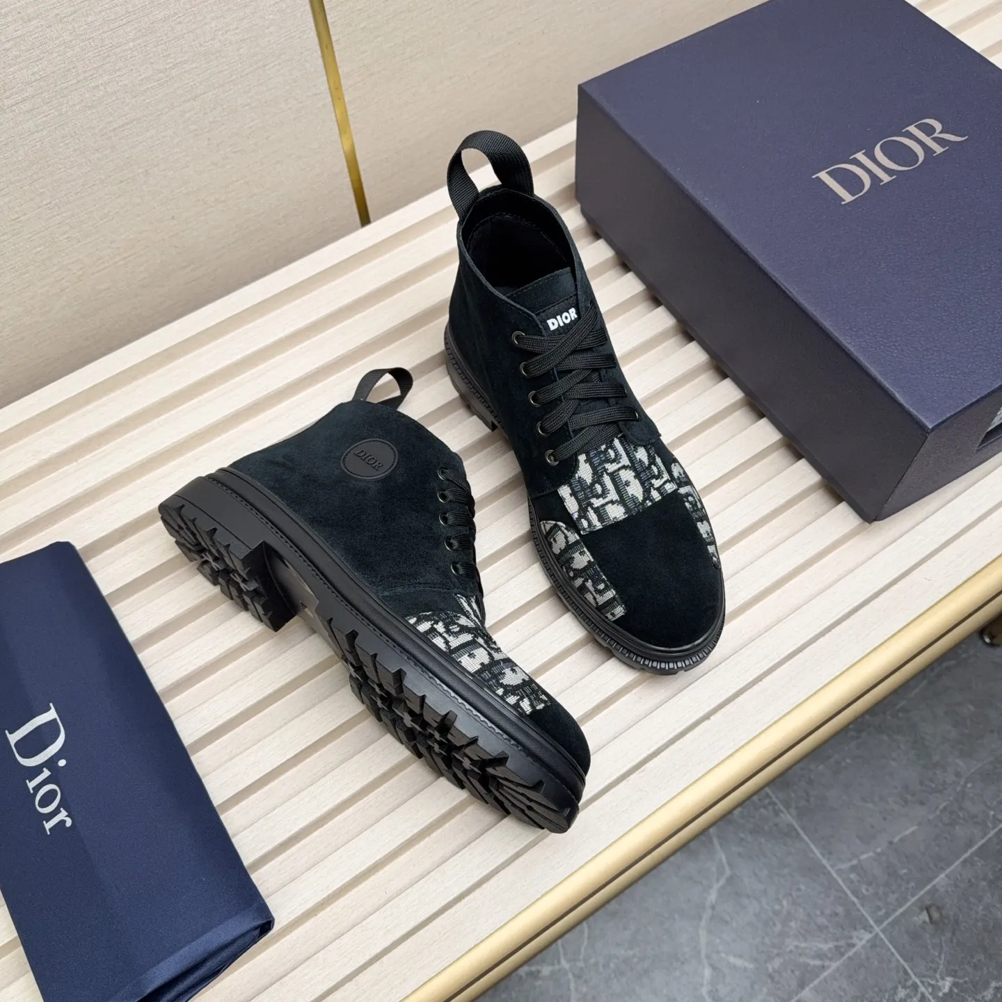 Men's Shoes 💰440 Dior A practical choice that combines protection with classic style. Made from durable Rugged Calf leather, it's tumbled and hand-finished to create a soft suede feel with a rich texture. Elastic side panels and subtle cutouts are inspired by the classic Chelsea boot. Leather upper and lining with Kummel tabs at front and rear, rubber outsole